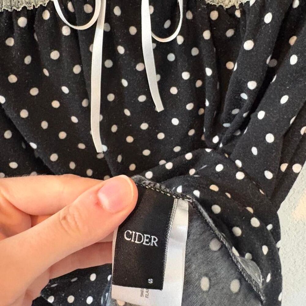 Cider Black and White Polka Dot Top - Picture 5 of 5